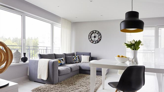 Urbaner Minimalismus im Wohnzimmer
